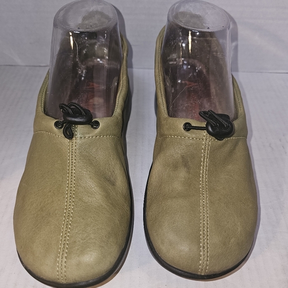 ***SOLD*** - Picture 1 of 11